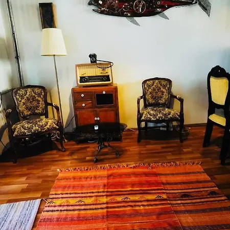 Kaleici Gorgeous Location Detached House With Detached Garden 别墅